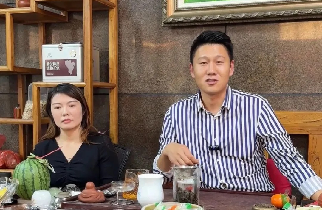 90后夫妻創(chuàng)業(yè)傳奇，四年能賺五套房，背后原因揭密！